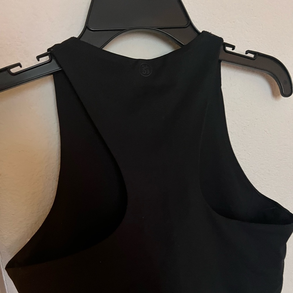 Black Active Top - Picture 5 of 9